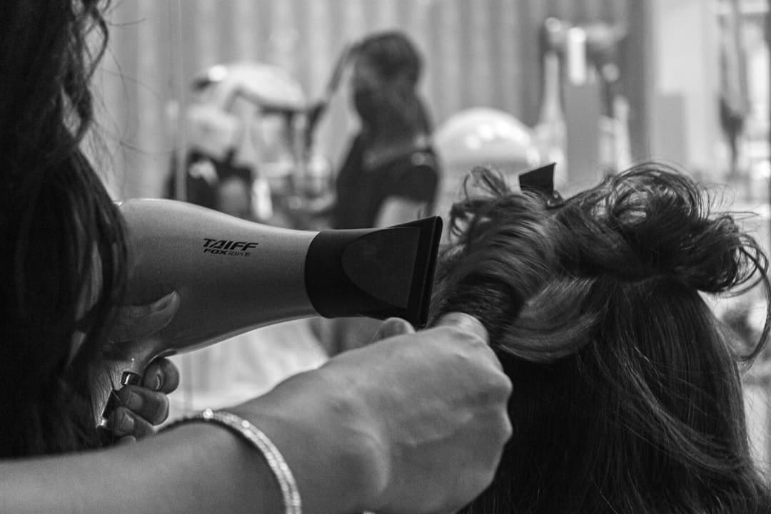 ヘアミストおすすめ10選|いい香り×保湿で一石二鳥のヘアケア